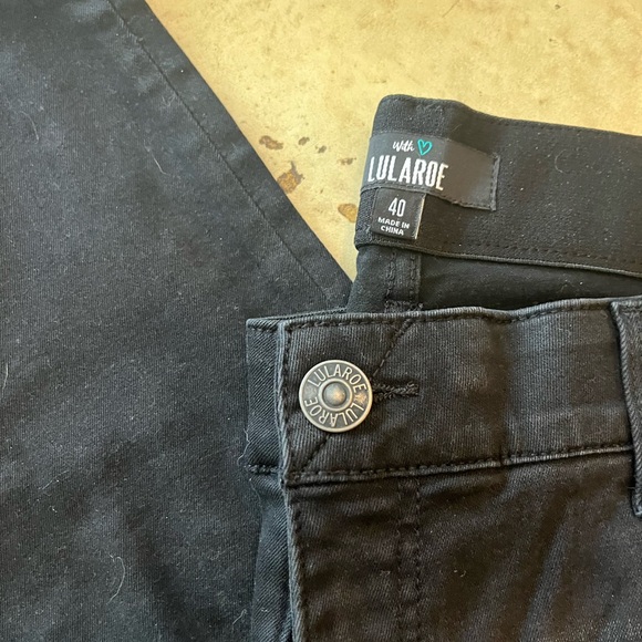 LuLaRoe Denim - Black lularoe ripped jeans size 40
